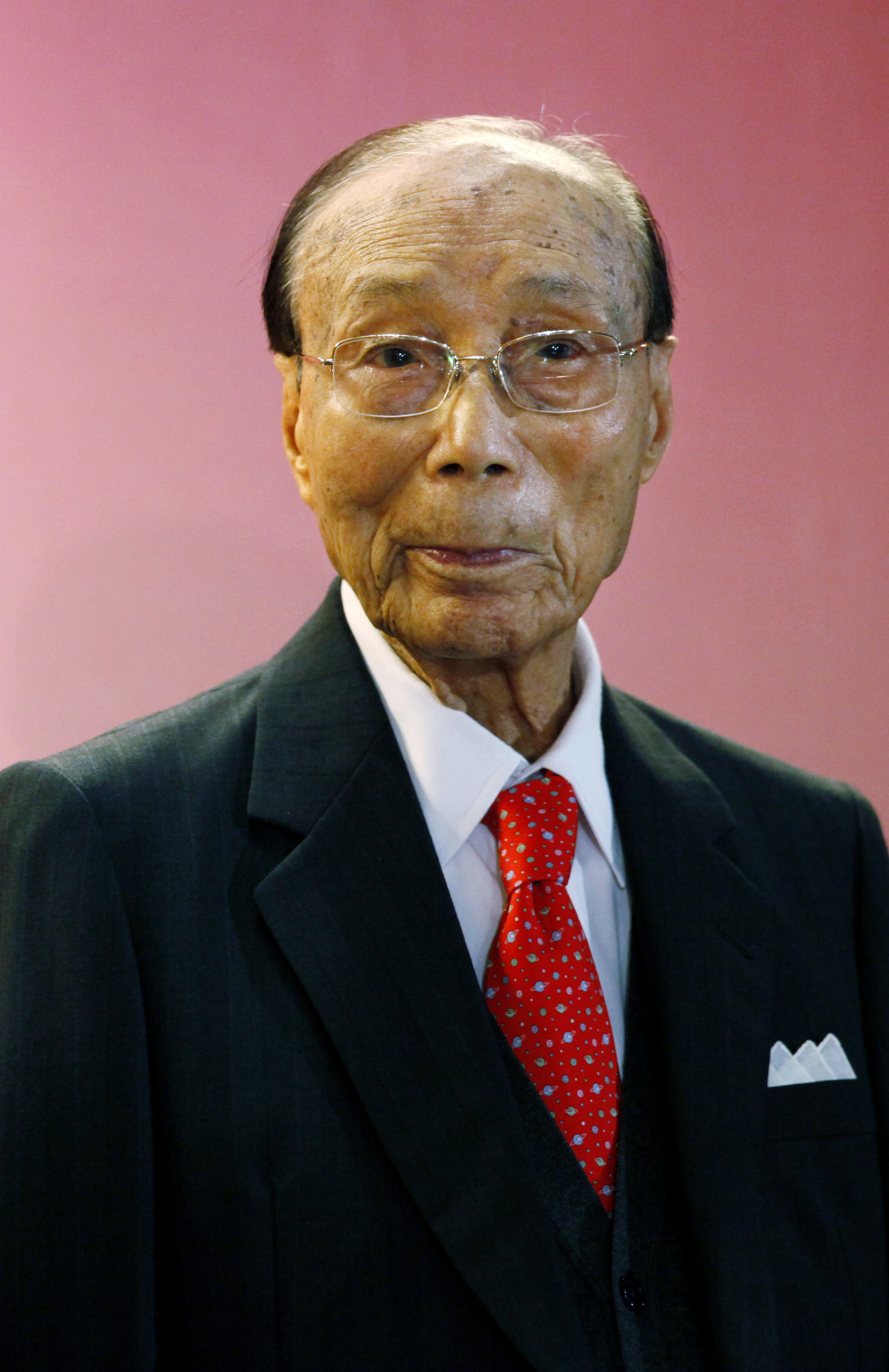 Run Run Shaw Father Of The Kung Fu Movie Dead At 107 Talking Points Memo