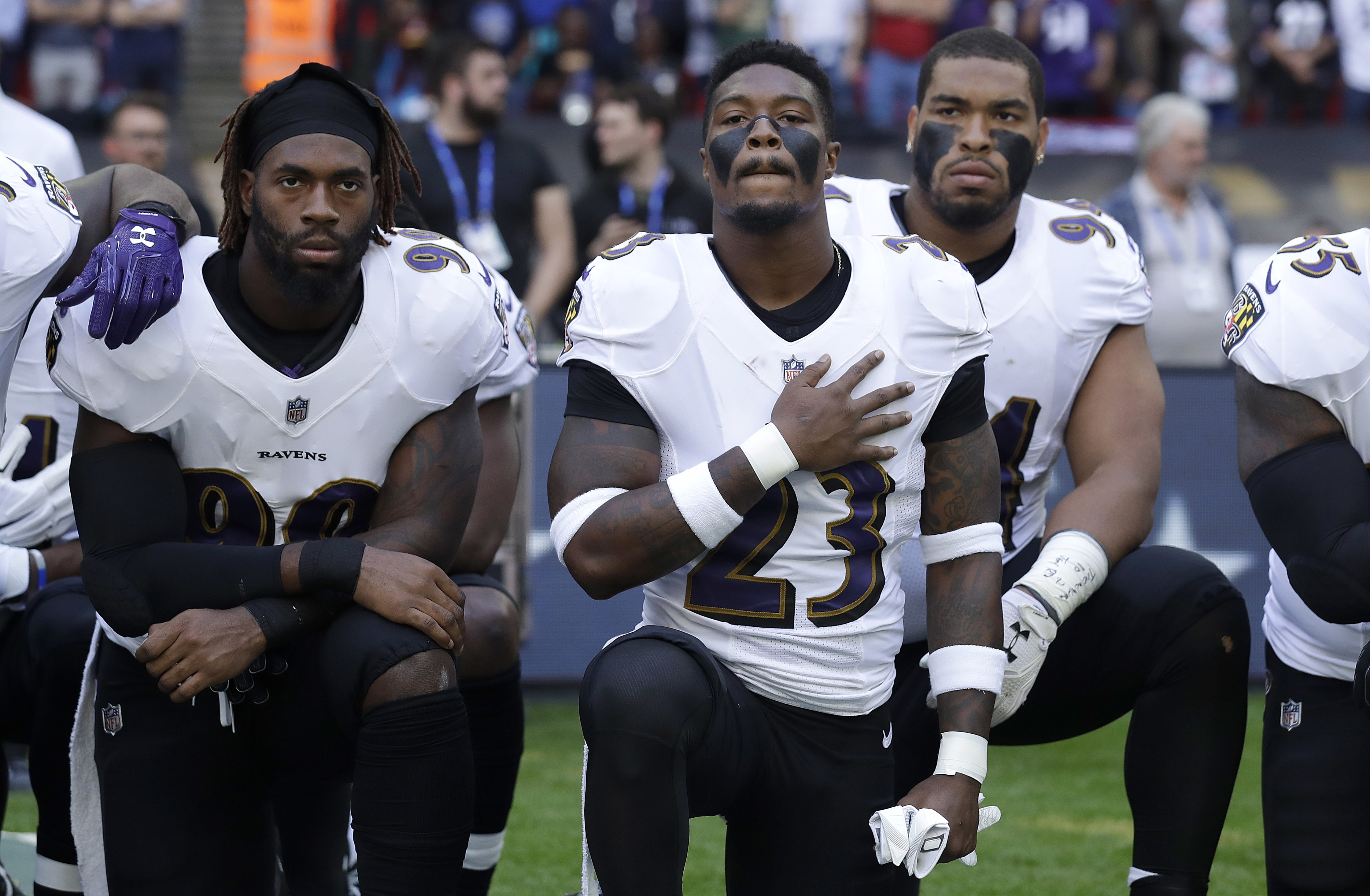 Nfl Players Blitz Trump With Game Day Protests Talking