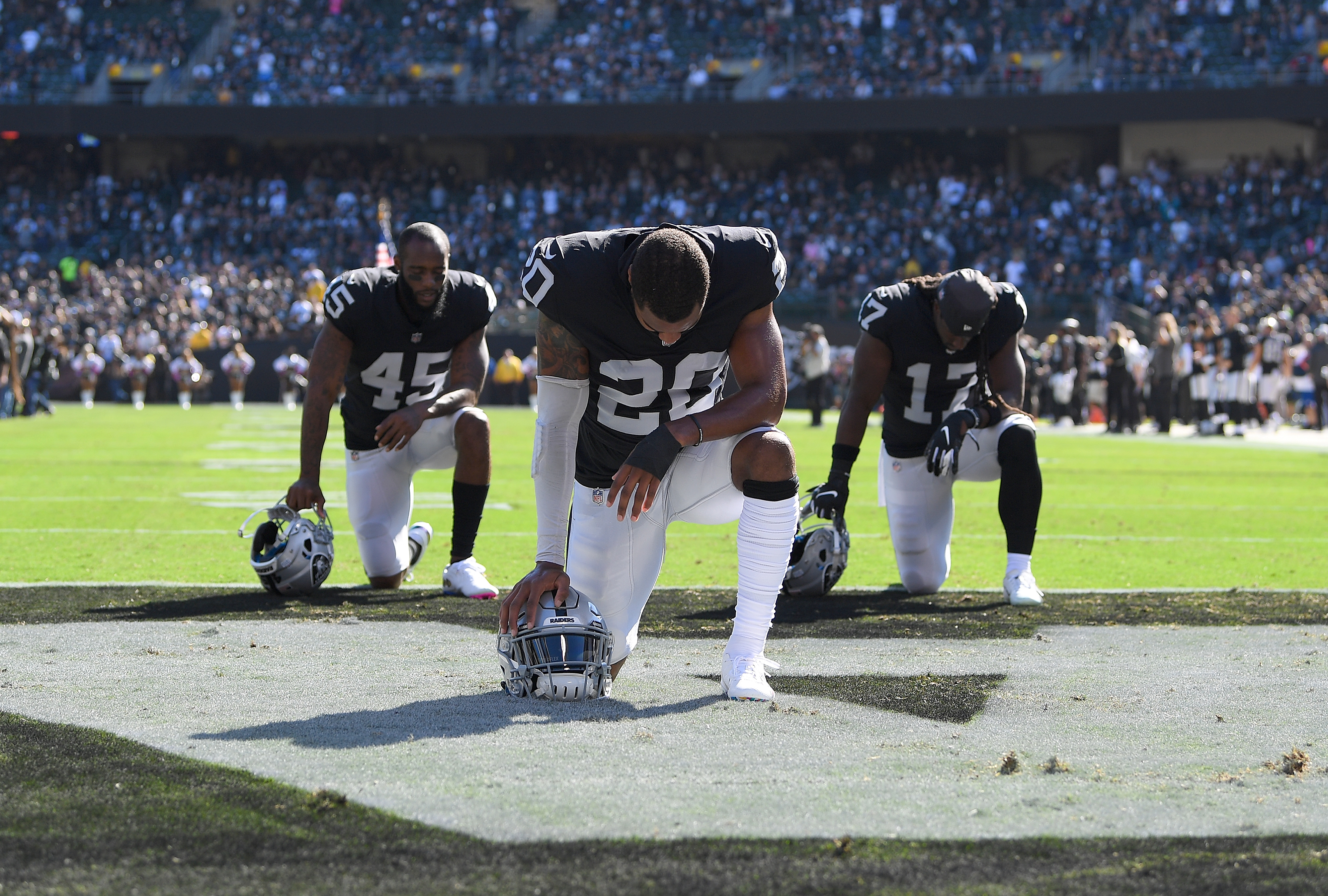 nfl players with number 28