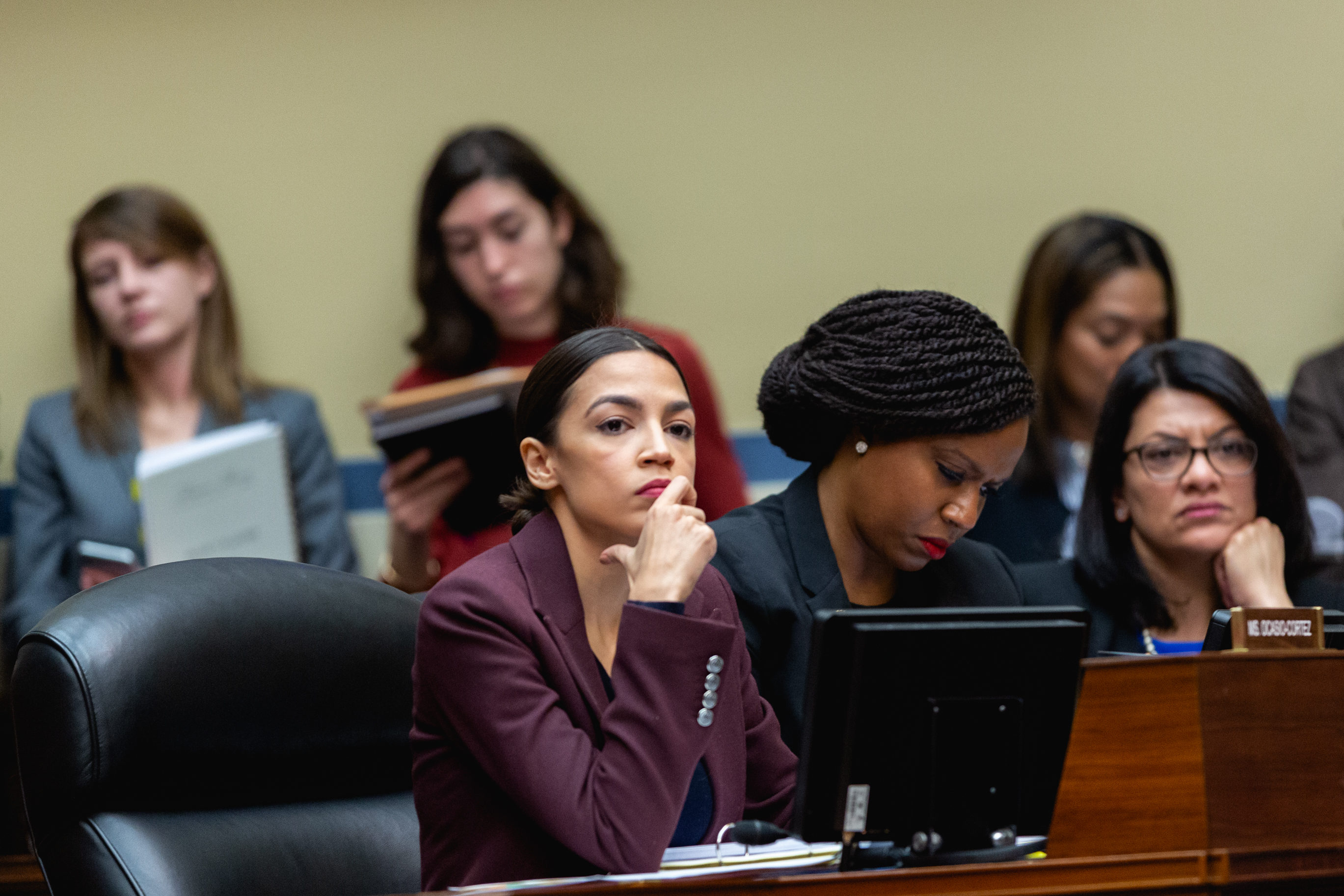 Alexandria Ocasio-Cortez: ‘I Support Impeaching This President’ – Talking Points ...2738 x 1825