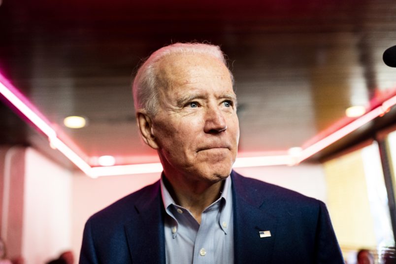 LOS ANGELES, CALIFORNIA - MARCH 3, 2020: Democratic Presidential candidate former Vice President Joe Biden meets California voters at the famous Roscoe's House of Chicken and Waffles in Los Angeles, California on Tuesday March 3, 2020. (Photo by Melina Mara/The Washington Post)