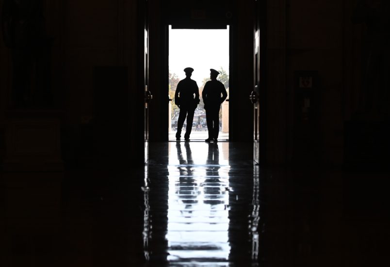 'No One Took Us Seriously': Black Cops Warned About Racist Capitol Police Officers For Years - Vimarsana News