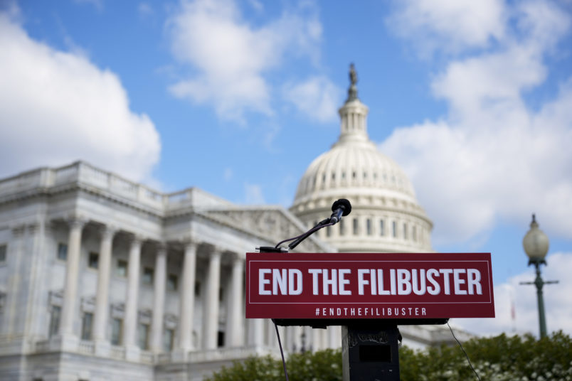 Over 350 Scholars And Historians Urge Filibuster Reform To Restore Representative Government - Vimarsana News